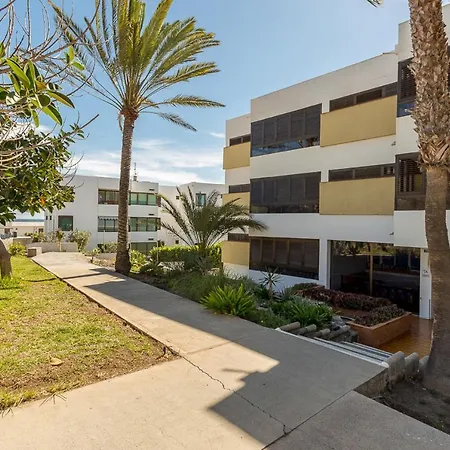 Apartment Flatguest - Adelfas 15