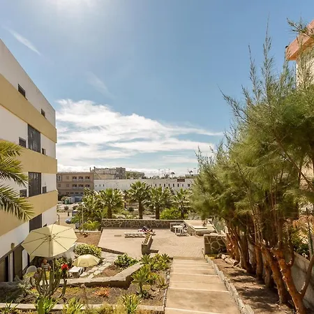 Apartmán Flatguest - Adelfas 15